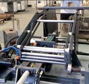 超越精微：半导体晶圆搬运机如何以“极限精度”托举...